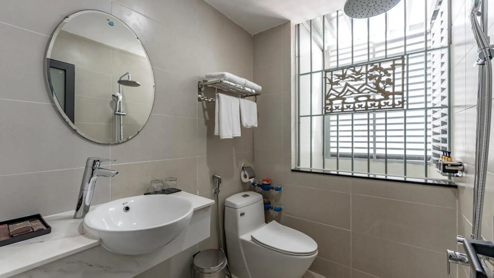 Aparthotel Thanh Long Hotel - Apartment Ho Chi Minh City Vietnam